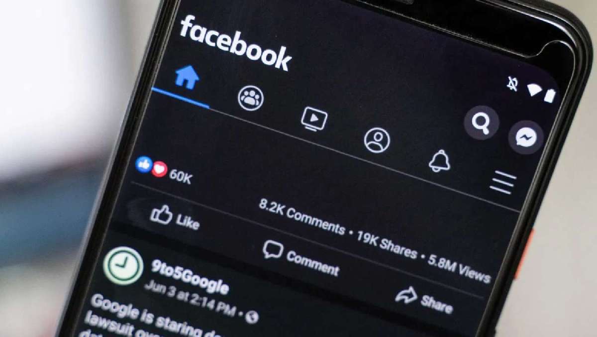 Facebook Android Uygulamasında Yeni Özellikler: Karanlık Mod ve Koronavirüs Takip Sistemi