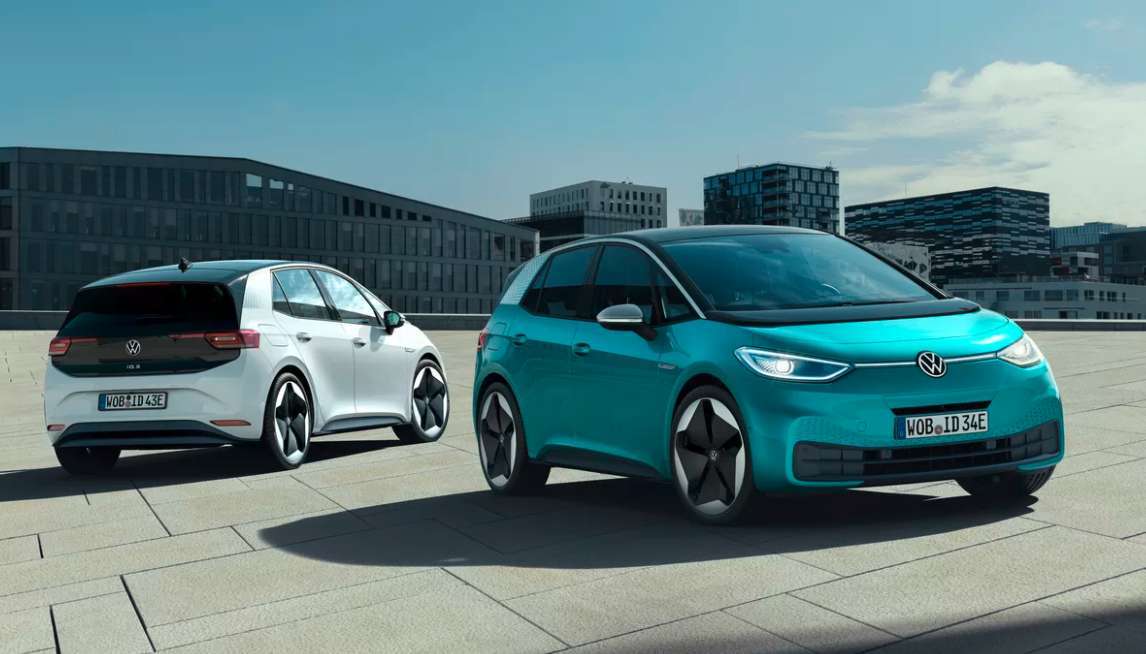 Volkswagen’ın İlk Seri Üretim Elektrikli Otomobili, Yazılım Problemi Nedeniyle Gecikecek